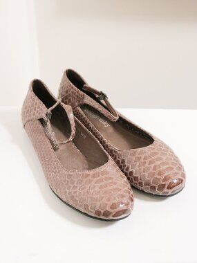 RUSSELL & BROMLEY Women's Size 9 Faux Brown Snakeskin Mary Jane Ballet Flats